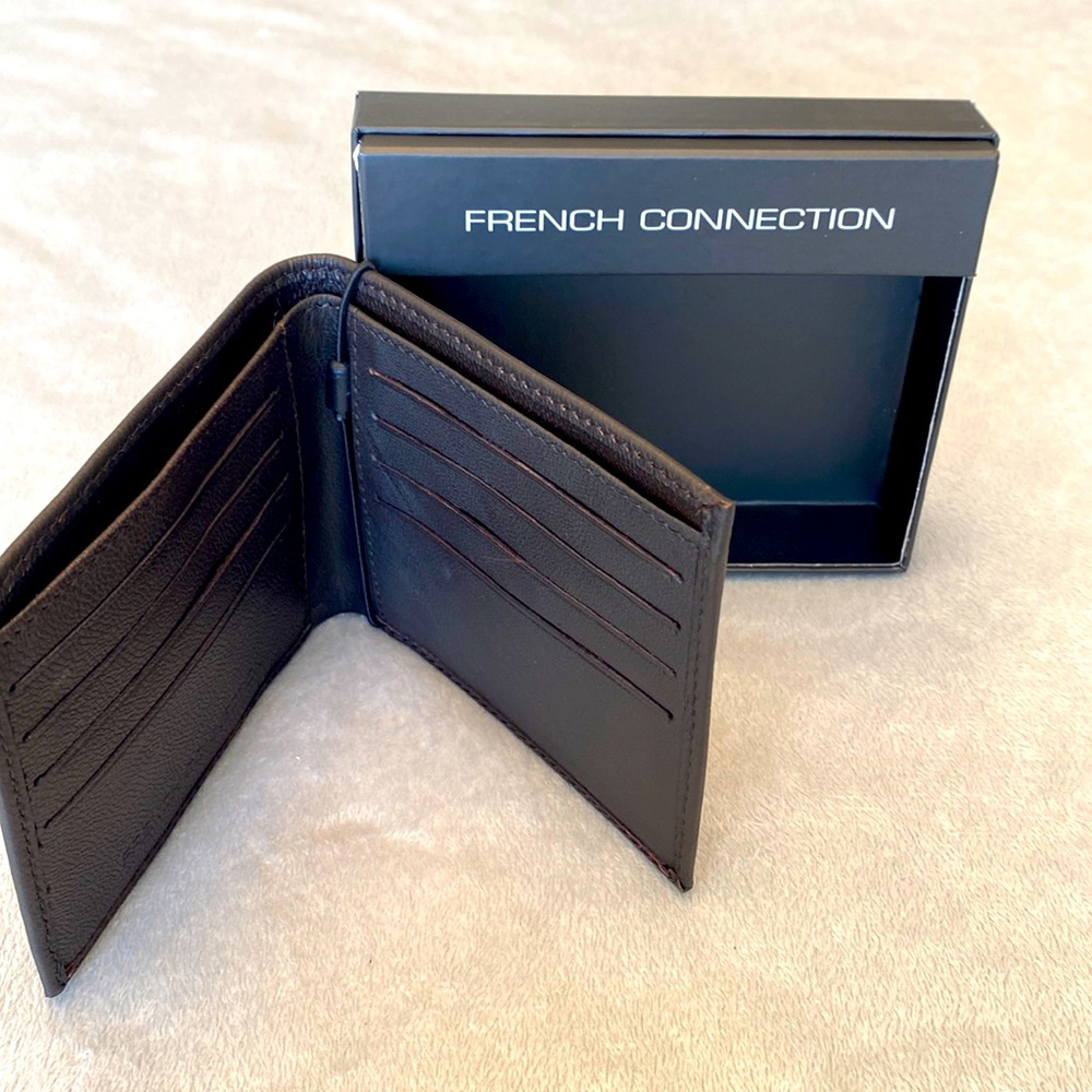 BNIB FRENCH CONNECTION DARK BROWN LEATHER WALLET